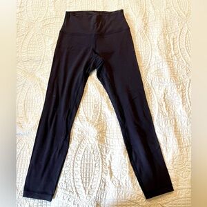 Navy blue Lululemon Align leggings
